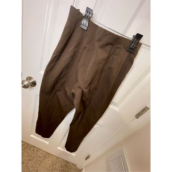 Women’s Eddie Bauer Bremerton fit brown pants size 4 petite - Picture 2 of 9